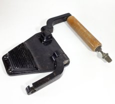 画像8: 1930's "Art Deco" Bakelite Toilet Paper Holder (8)