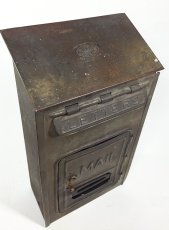 画像3: 1920-30's "CORBIN LOCK CO." Brass Wall Mount Mail Box (3)