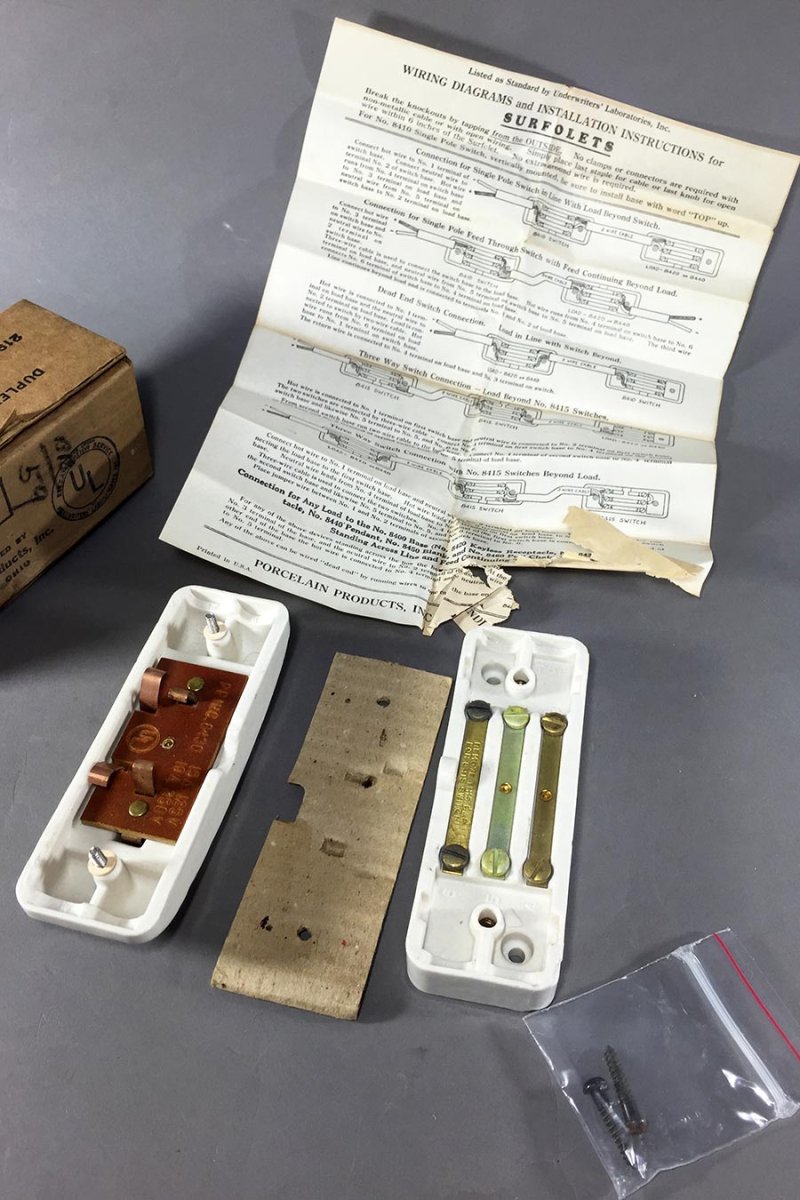 画像4: 1940's "SURFOLET" Porcelain Outlet【箱付きデッドストック】 (4)