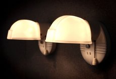 画像4: 1940's Art Deco "Porcelain＆Milk Glass" Bathroom Lamp 【＊残り1台】 (4)