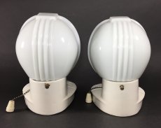 画像10: 1940's Art Deco "Porcelain＆Milk Glass" Bathroom Lamp 【＊残り1台】 (10)