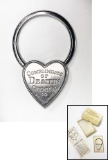 画像1:  1940's  ♡Heart Shaped♡ Advertising Key Ring 【箱付きDEAD-STOCK】 (1)