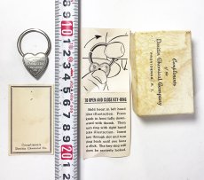 画像7:  1940's  ♡Heart Shaped♡ Advertising Key Ring 【箱付きDEAD-STOCK】 (7)