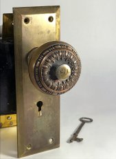 画像1: Early-1900's【BELL】built-in Bell Doorknob "COMPLETE" set (1)