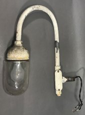 画像16: 1940's "Globe Glass" Grage or Gas Station Light (16)