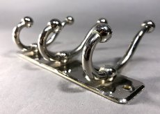 画像3: 1900-1920's Wall Mounted Victorian Nickel Triple Hooks  (3)