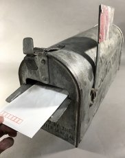 画像3: Early 1920's "Galvanized Steel " RURAL U.S. MAILBOX (3)