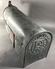 画像7: Early 1920's "Galvanized Steel " RURAL U.S. MAILBOX (7)