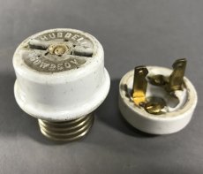 画像5: 1920-30's Porcelain Plug Adapter (5)