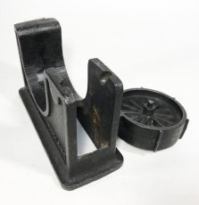 画像10: "VICTOR" Black Cast I ron Tape dispenser designed by Robert Welch (10)