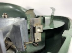 画像19: 1940's Machine Age "BIG-INCH" Iron Tape Dispenser (19)