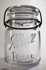 画像1: 1920-30's "Ball" Old Glass Jar【Round】 (1)