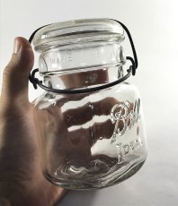 画像2: 1920-30's "Ball" Old Glass Jar【Square】 (2)