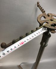 画像19: Early-1920's " McCallum Co." Folding Hanger Rack  (19)