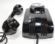 画像7: - 実働品 - （ひかり電話可） ★Mint Condition !!★　 Early-1930's “Very!! Art Deco”  Streamlined Bakelite Telephone  ★オリジナルデカール★ (7)