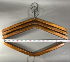 画像6: 1900'-20s "VERY THICK !!"  Solid Wood Hangers 4-set (6)