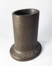 画像7: Early 1900's "Republic Pig Iron" Pen Stand (7)