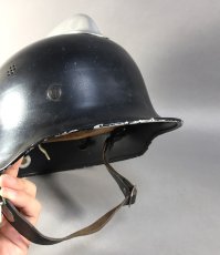 画像13: "Knight" Late 1950's-1960's German Fireman Helmet (13)