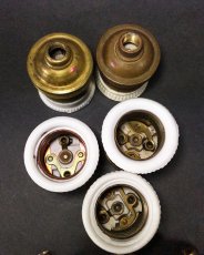 画像3: "E26" French Made Brass & Porcelain Lamp Socket 【バラ売り】 (3)