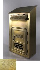 画像1: 1920-30's "CORBIN LOCK CO." Brass Wall Mount Mail Box (1)