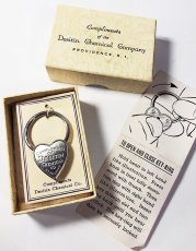 画像2:  1940's  ♡Heart Shaped♡ Advertising Key Ring 【箱付きDEAD-STOCK】 (2)