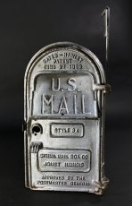 画像2: ☆PAT.1899☆ "Cast Iron" U.S.MAIL BOX (2)