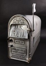 画像1: ☆PAT.1899☆ "Cast Iron" U.S.MAIL BOX (1)