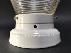 画像6:  1930-40's【2-Tone Milk Glass＆Prcelain】School House Ceiling Light  (6)