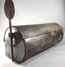 画像8: 1900-20's "Galvanized Steel" RURAL U.S. MAILBOX (8)