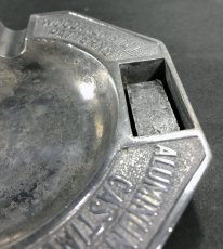 画像8: 1920-30's ☆ADVERTISING☆ Cast Aluminum Ashtray (8)