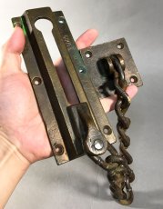 画像2: 【特大！！です】 1920-30's Solid Brass "Slide Chain" Door Lock (2)