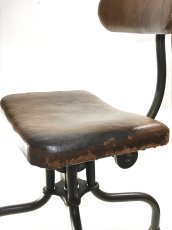 画像7: 1920's - Early 1930's "Machine age" Swivel Desk ChairC (7)