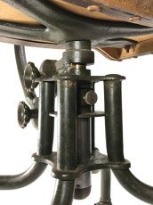 画像14: 1920's - Early 1930's "Machine age" Swivel Desk ChairC (14)