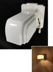 画像1: 1930's Art Deco "Porcelain＆Milk Glass" Bathroom Lamp (1)