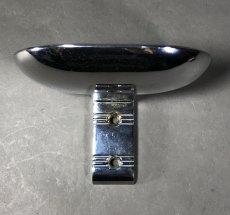 画像4: 1930-40's Art Deco Chrome Palted Brass Wall Mounted Soap Holder/Dish (4)