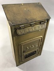 画像4: 1920-30's "CORBIN LOCK CO." Brass Wall Mount Mail Box (4)