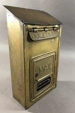 画像2: 1920-30's "CORBIN LOCK CO." Brass Wall Mount Mail Box (2)