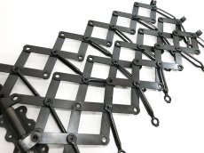 画像4: 【超・Mint Condition】 1920's "EXTENSION" Steel Garment Hanger Rack 【BLACK - 3台セット】 (4)