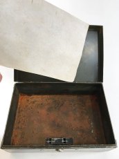 画像10: 1940's "ASCO NEW YORK" Steel Safety mini Box with Key (10)