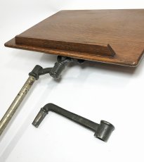 画像16: ☆ 1910's “Cast Iron” Pivoting Swing Arm Book Stand ☆ (16)