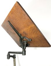 画像4: ☆ 1910's “Cast Iron” Pivoting Swing Arm Book Stand ☆ (4)