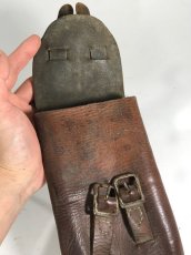 画像6: 1940's Saddle Leather Belt Pouch  (6)