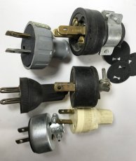 画像5: 6-set Vintage Electric Plugs (5)