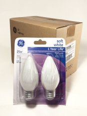 画像1: ☆新品色☆ White Candle Light Bulb【5パック = 10個】 (1)