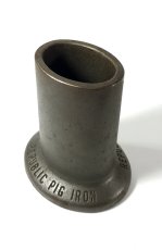 画像4: 1940's "Republic Pig Iron" Pen Stand (4)