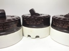 画像8: Early-1950's "G.E.Co." Bakelite × Porcelain Switch  【Dead-Stock 3個セット】 (8)