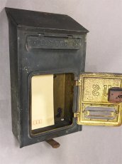 画像8: 【CORBIN LOCK CO.】 1910's Brass Wall Mount Mail Box with Newspaper Holder (8)