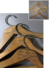 画像1: 【Curtis-Leger Fixture Co. CHICAGO】 1910-30's 3-sets "Advertising" Wood Hangers  (1)