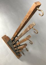 画像2: 1920-30's "Holds more Hanger" Wood＆STEEL Folding Hanger (2)