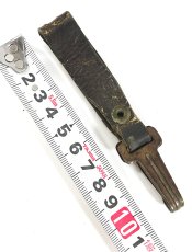 画像5: 1920's  Leather Belt Strap with Metal Clip Key Holder (5)